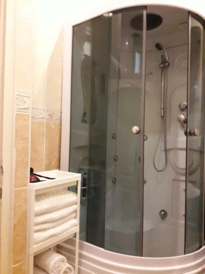 Nicola'S Apartment Нови Сад Екстериор снимка